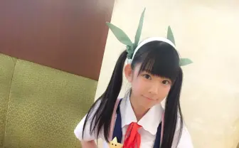 合法ロリ まりちゅうが八九寺真宵コスプレを披露! 20歳とは…