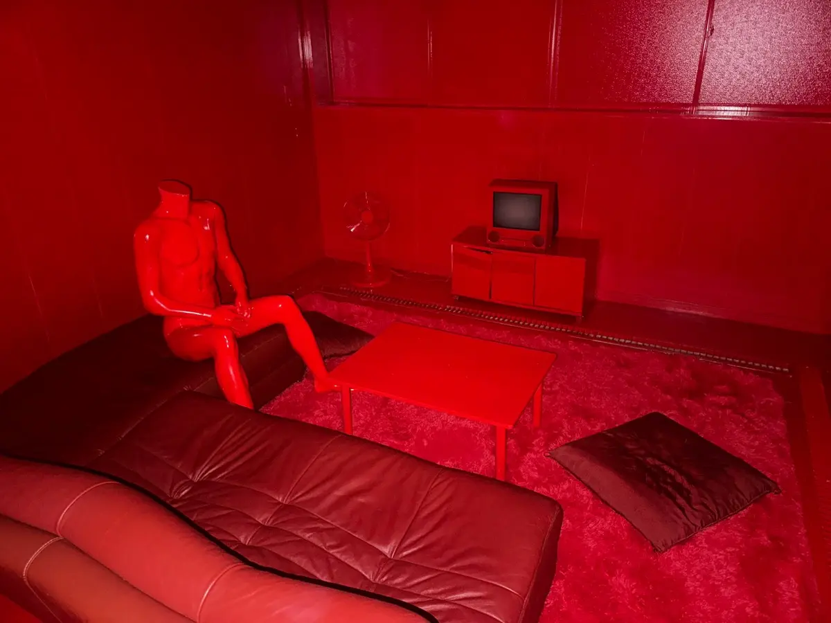 REDBOXの内部の写真[2]／画像は公式Xより