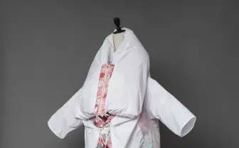 お布団から出なくてもお出かけ可能！ クールなお布団ダウンジャケットが誕生