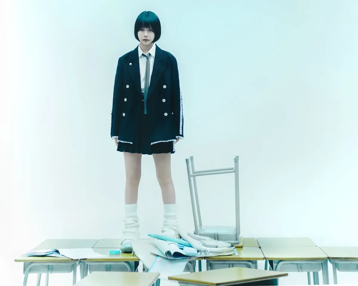 あのちゃん、初のアパレル「HELL BLAU」発表　第1弾は嫌いだった“学校”がコンセプト