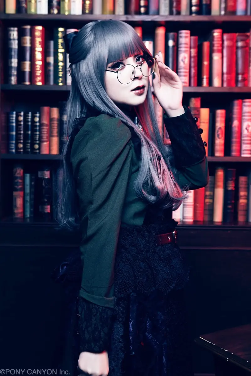 MARiAさんの写真集『DOLL』3