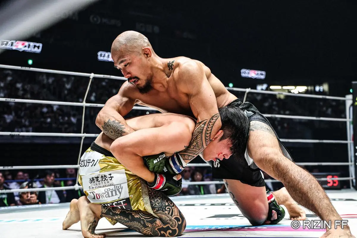 フライ級トーナメント2回戦 リザーブマッチ 伊藤裕樹 vs. 山本アーセン2