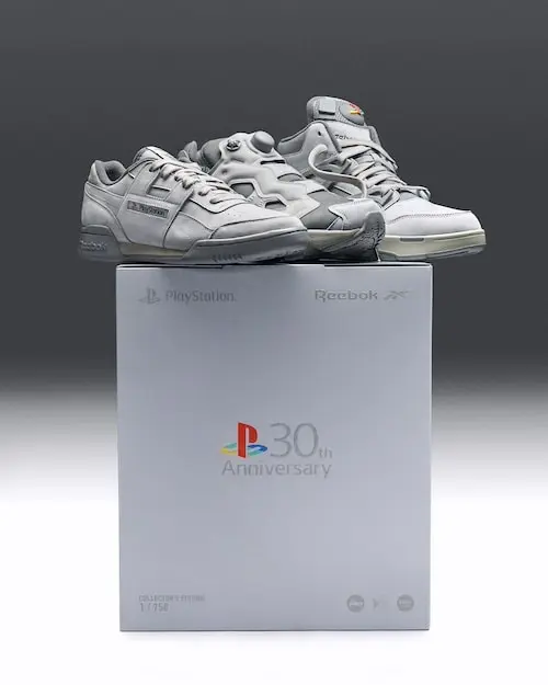 「PlayStation | Reebok30周年アニバーサリーコレクション スタッキングボックス」2