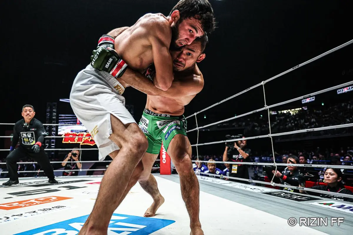 フライ級トーナメント2回戦 扇久保博正 vs. アリベク・ガジャマトフ2