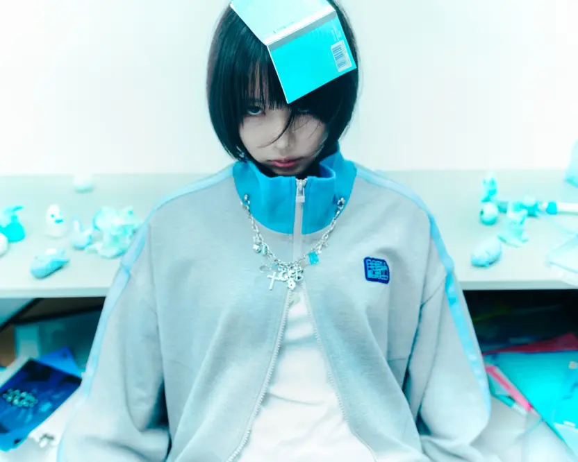 ブルーあのあのあの あのちゃん、初のアパレル「HELL BLAU」発表 第1弾は嫌いだった