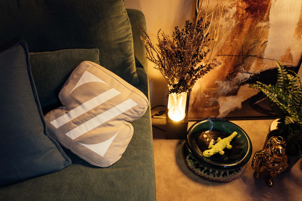 『CLEVERLY HOME × ZETA DIVISION GAMING ROOM』3