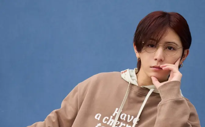 山田涼介、ジェラピケ新作アイテムを着こなす　遊び心あるルームウェア姿に