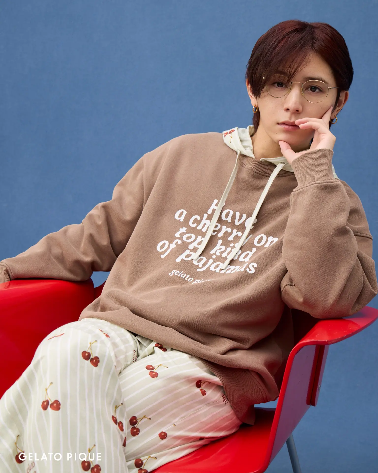 山田涼介、ジェラピケ新作アイテムを着こなす　遊び心あるルームウェア姿に