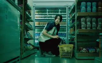 ホラー映画『夜勤事件』不気味な特報映像が公開　原作はチラズアートのインディーゲーム