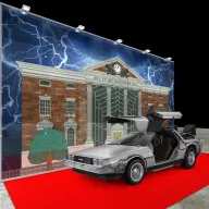 デロリアンと写真を撮ることができるフォトスポット