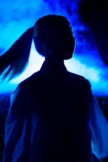 kahoca（カホカ）さん：Empty old Cityのボーカルとして活動。KAMITSUBAKI STUDIOとKazuhide Okaさんがタッグを組んだゲームと音楽のプロジェクト「ANMC」に参加。