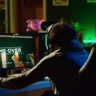 FPSゲーマーは味方の怒りから受ける影響を小さく見積もりがち