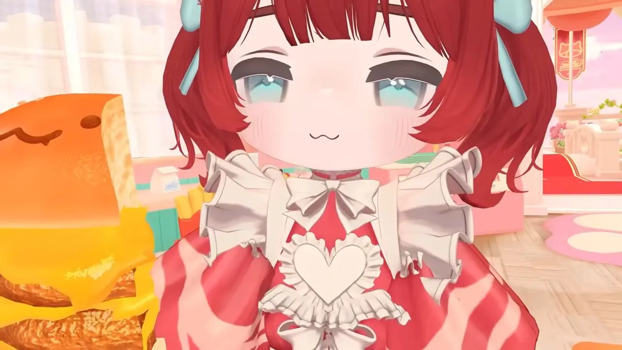 VRChatにおける赤見かるびさん。市販アバター「キプフェル」の改変モデルです。