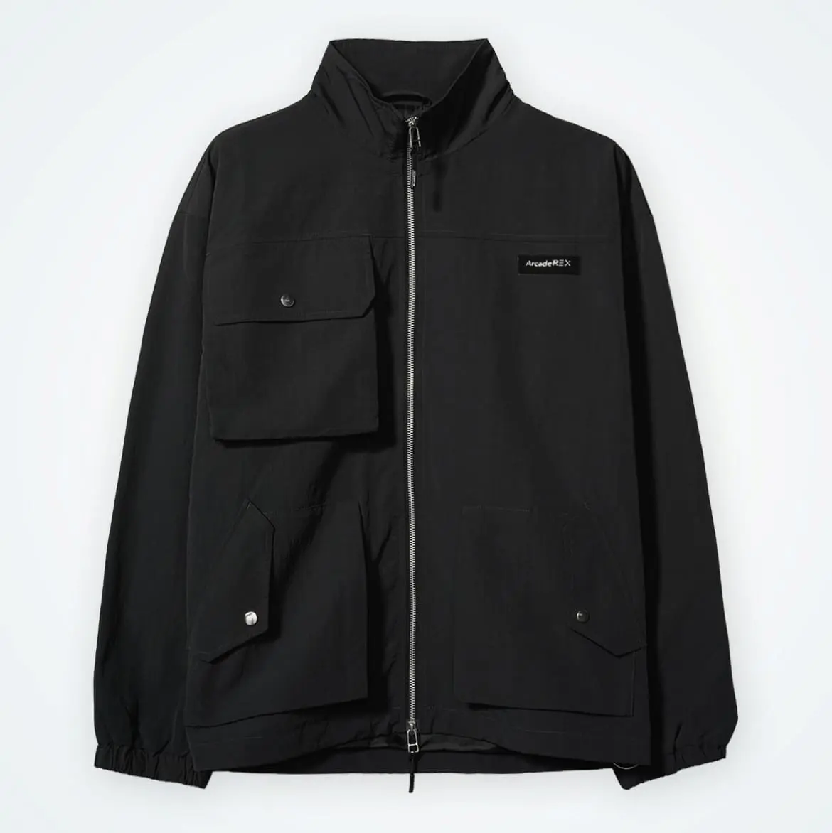 ナイロントラックジャケット：¥17,600（税込）