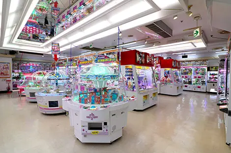 「アドアーズサンシャイン店」内観3