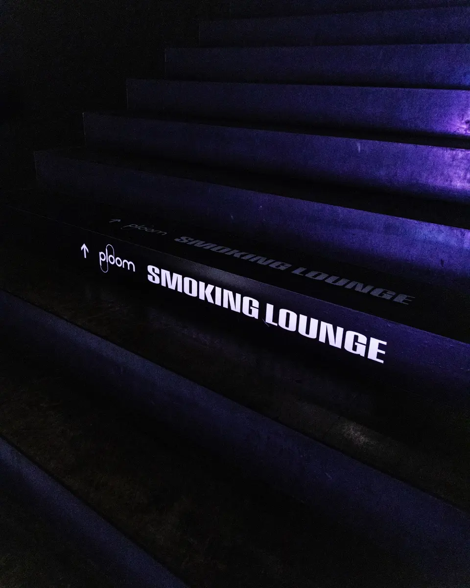 「and supported by Ploom」23