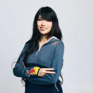 Emiruさん／画像は<a href="https://www.redbull.com/int-en/athlete/emily-emiru-schunk" target="_blank">Red Bull公式サイト</a>から