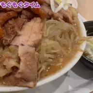 きぜつちゃん初投稿動画「深夜に持ち帰り二郎系」