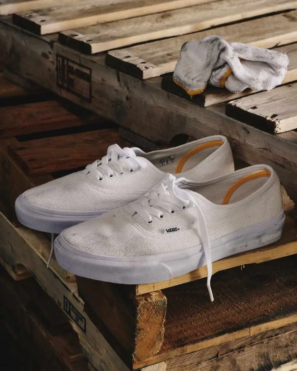 Authentic｜WHITE /WHITE／11000円（税込）