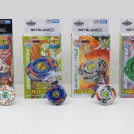 左から「ドラグーンストーム」「ドランザースパイラル」「ドライガースラッシュ」「ドラシエルシールド」