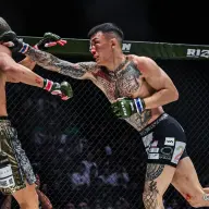 秋元強真 vs. 萩原京平2