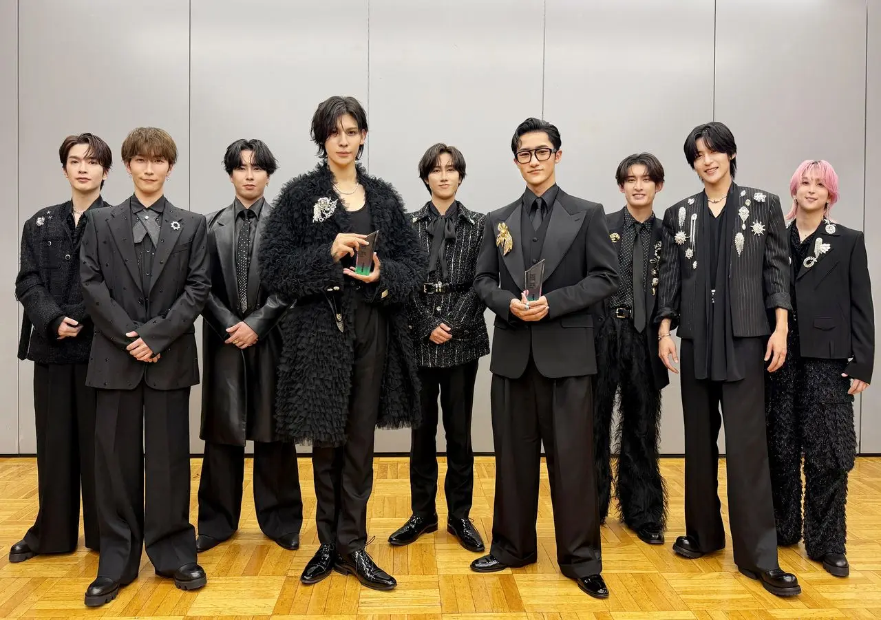 Snow Man（2025年年間総合アルバム・チャート1位）