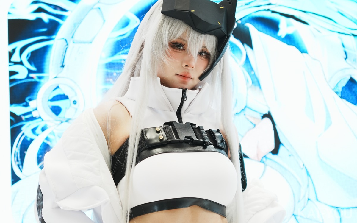 「コミックマーケット107」コスプレイヤー11