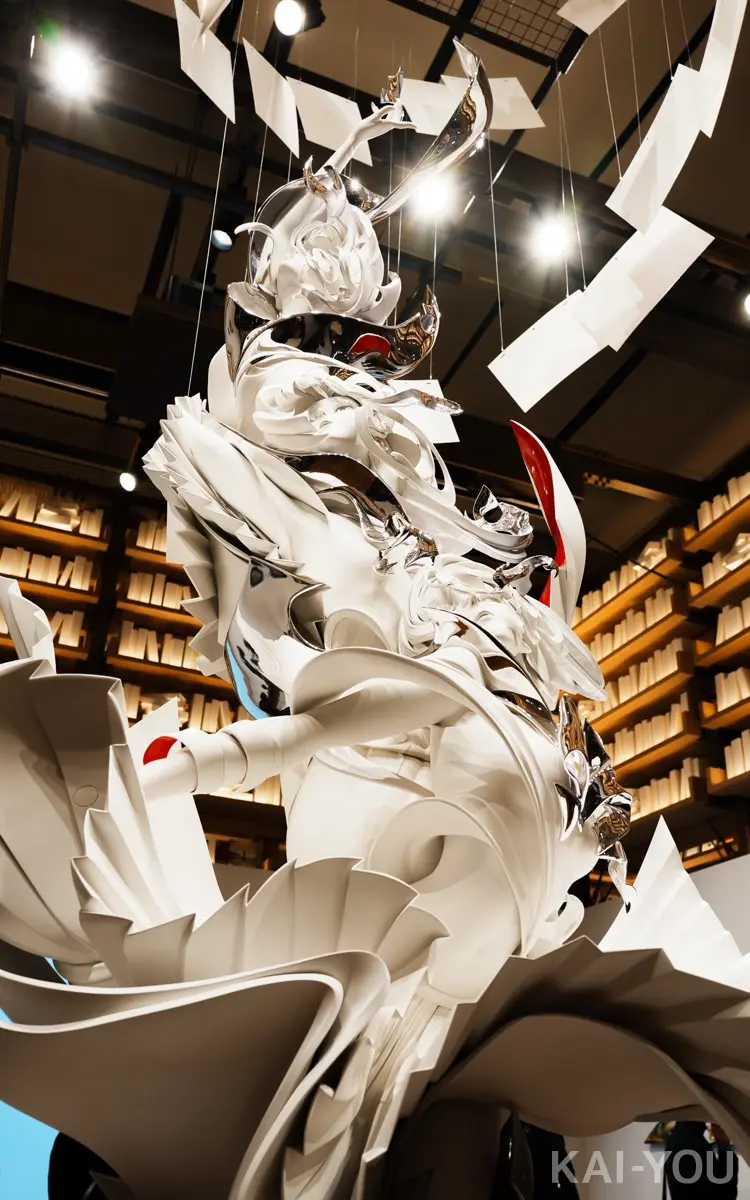 米山舞さんの個展「arc」展示作品1