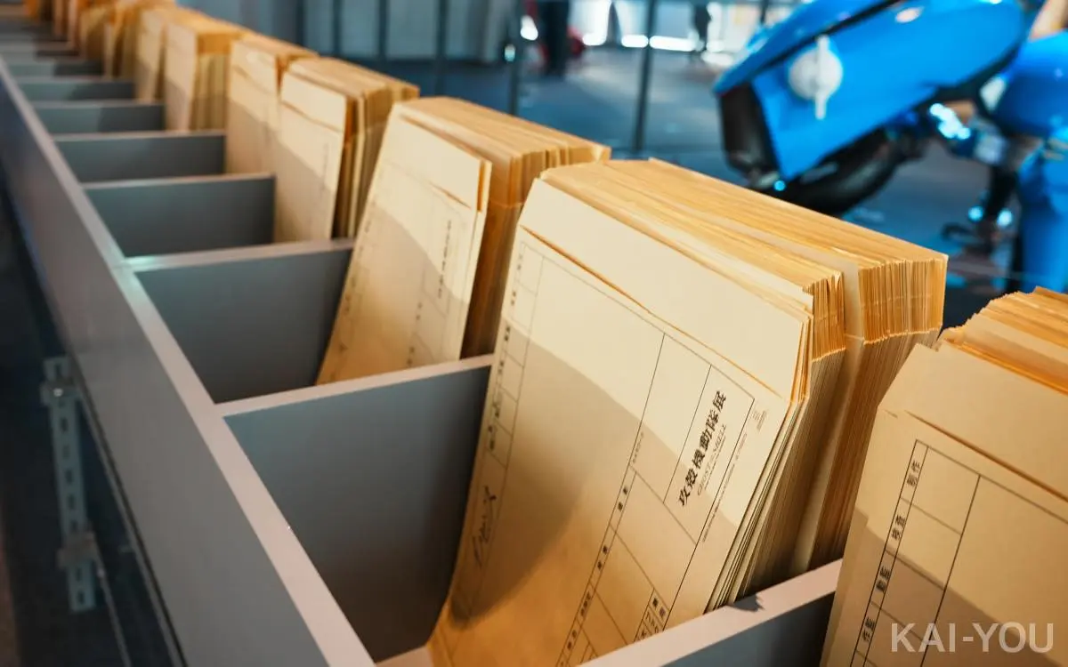 ずらっと並んだカット袋。中には複製原画が