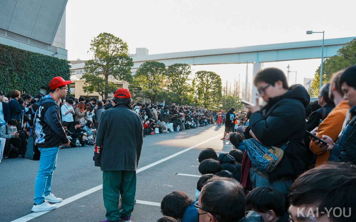 えなこさんの神々しいコスプレ（遠いけど）12
