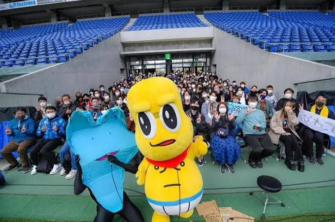 びわ湖くん、ピーナッツくんとZepp Shinjukuで無料ライブ開催