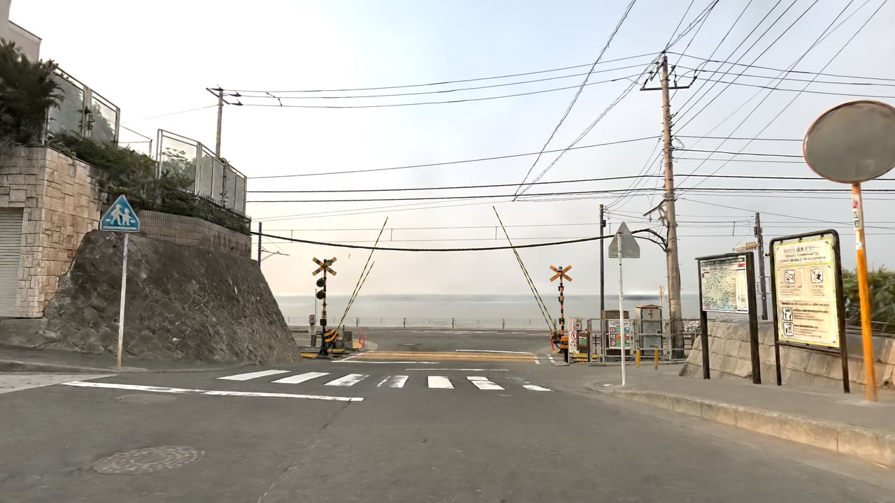 Kamakura High School Railroad Crossing／筆者撮影