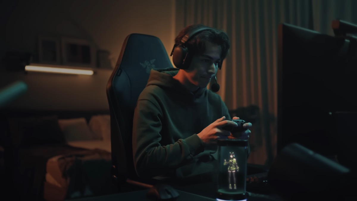  Razer Project AVA: Your AI Desk Companion／画像はYouTubeのスクリーンショット