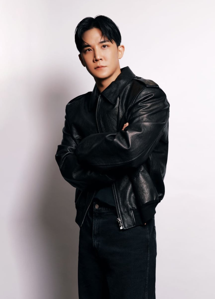 XGプロデューサーSIMON、コカイン所持容疑で逮捕　XGのワールドツアー真っ只中