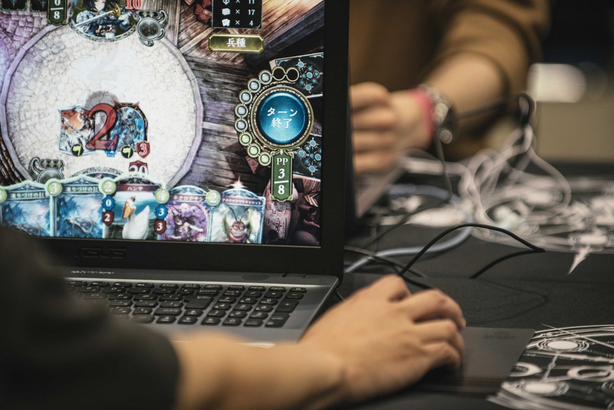 「シャドウバース」はなぜTCGを更新できたのか？ 「シャドバフェス」レポ