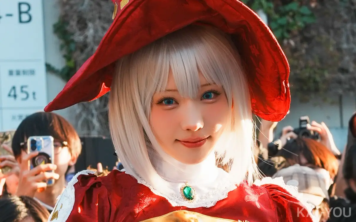 コスプレイヤー・えなこさん。「コミックマーケット107」にて／写真はKAI-YOU編集部撮影