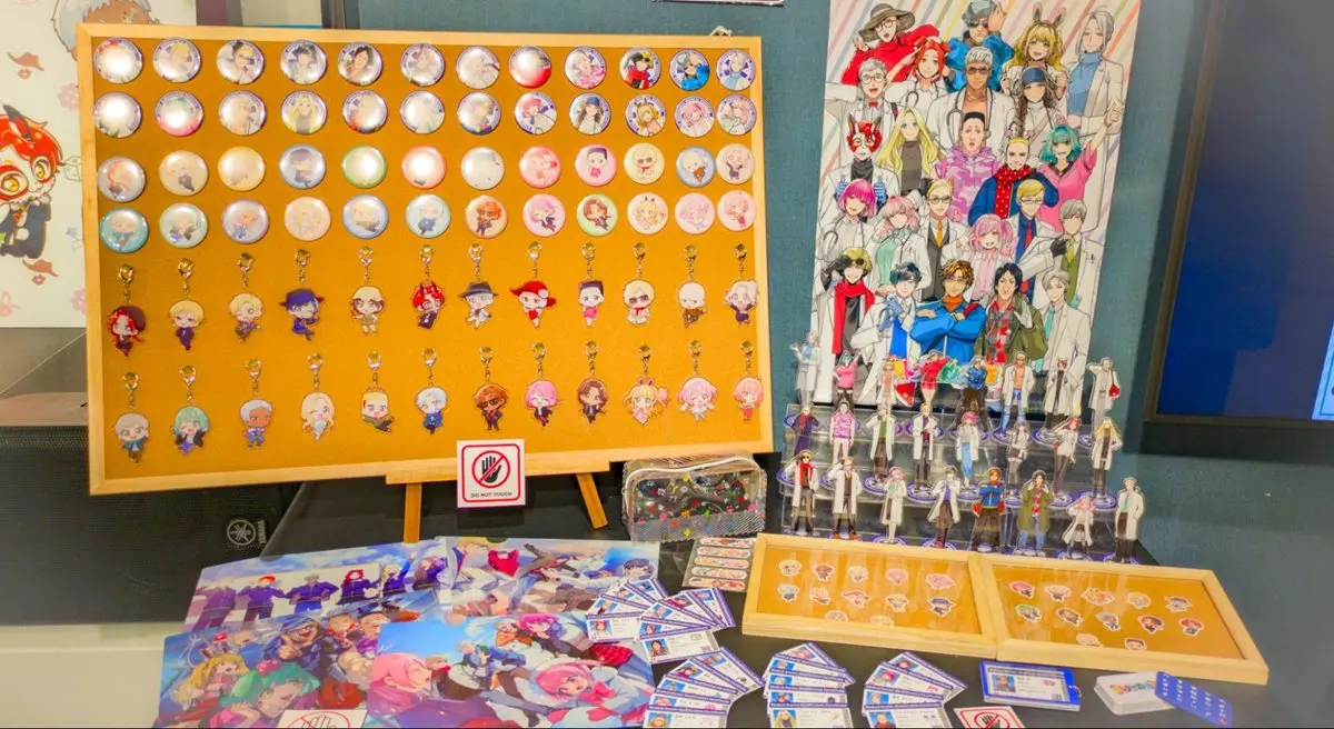 街の中で救急隊として活躍するキャラクターを演じるプレイヤーたちによる「ストグラ救急隊 特別企画 街のお医者さん ポップアップストア」（筆者撮影）。
