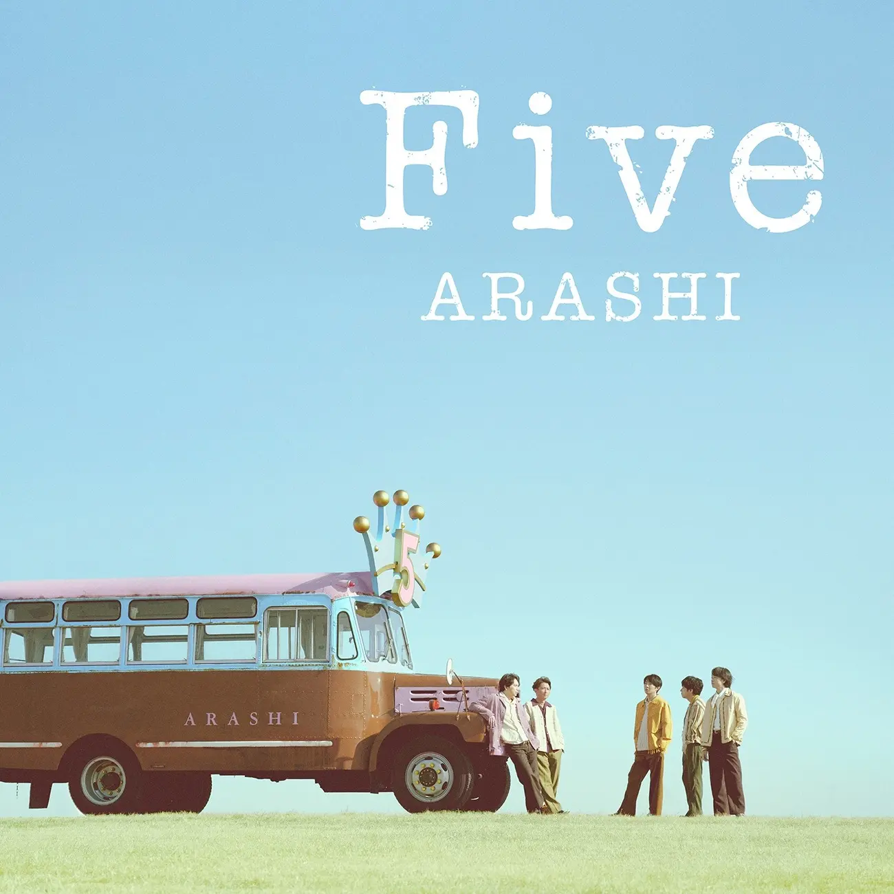 嵐の新曲「Five」のジャケット写真／画像はStorm Labelsより