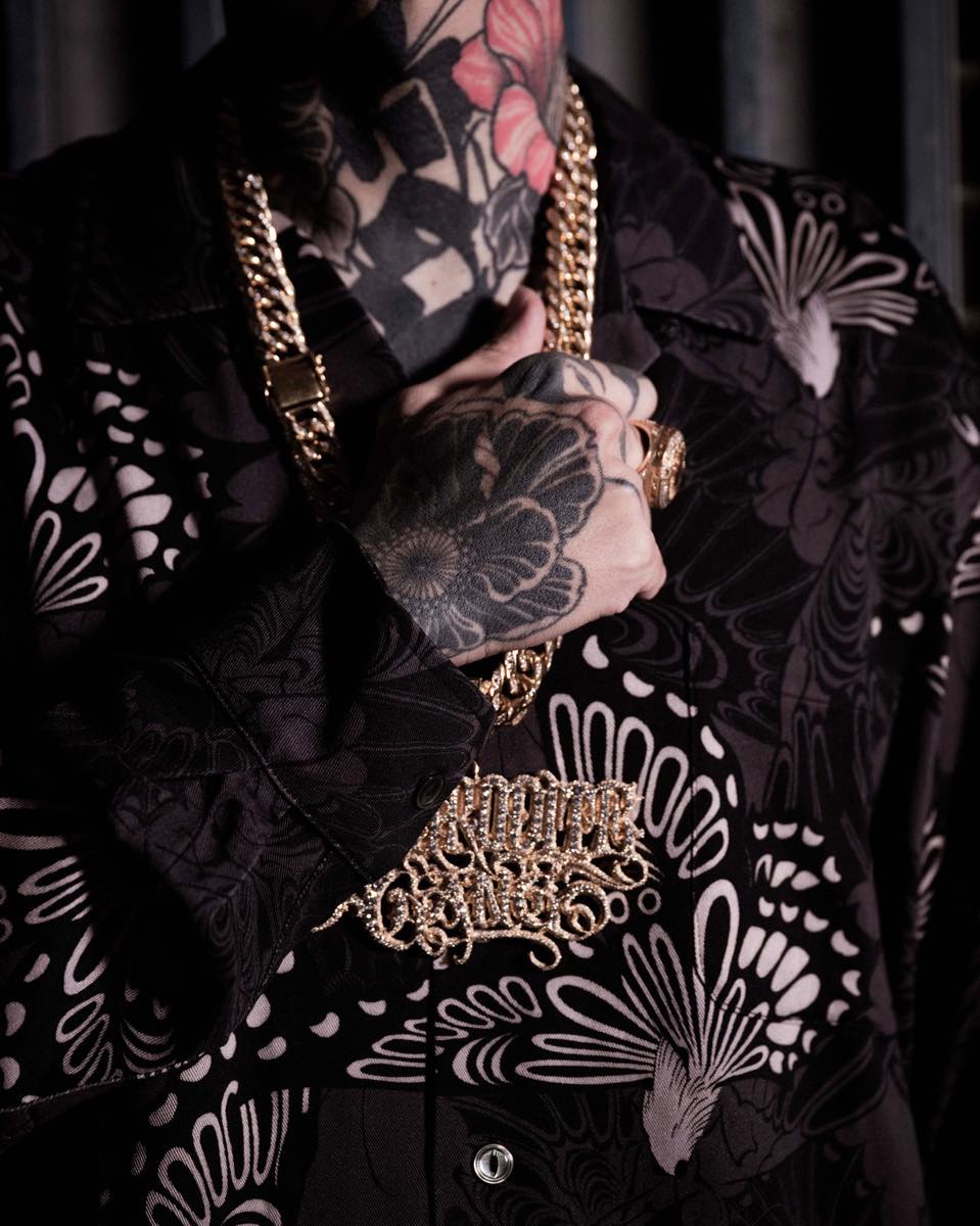 GAKKIN×BUDSPOOLコラボアイテム（左：浮蓮華 L/S HAWAIIAN SHIRT