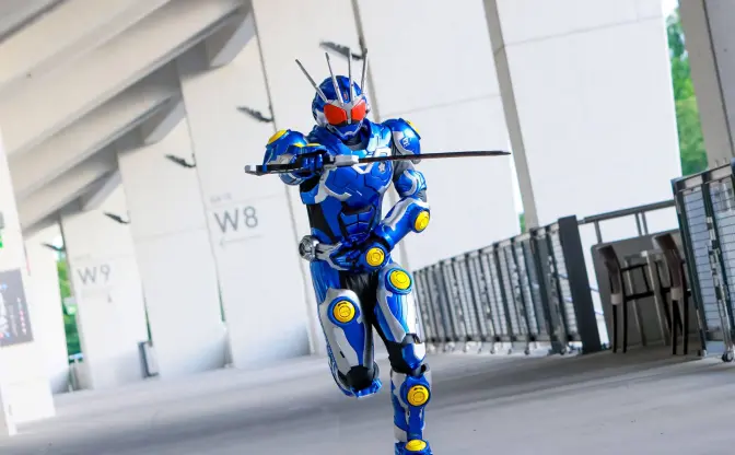 『仮⾯ライダーアギト』新作映画、氷川誠の仮⾯ライダーG7変身シーンが解禁