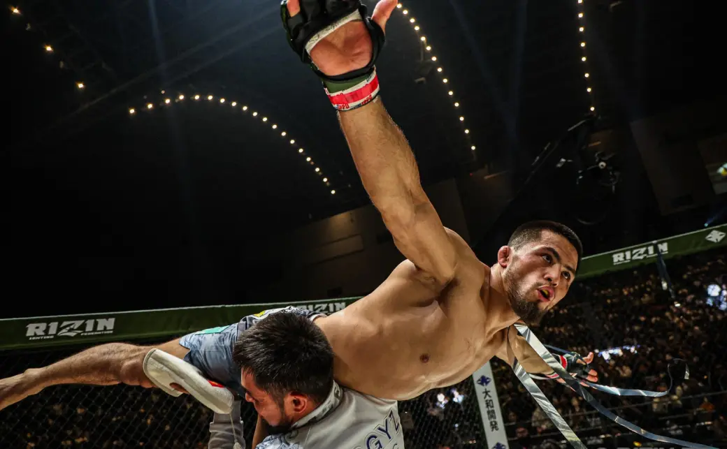 RIZIN LANDMARK 13 in FUKUOKA」のメインカードでフェザー級タイトルを