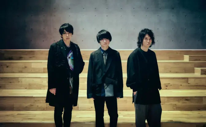 UNISON SQUARE GARDEN、活動休止へ　ドラム鈴木貴雄は脱退を発表