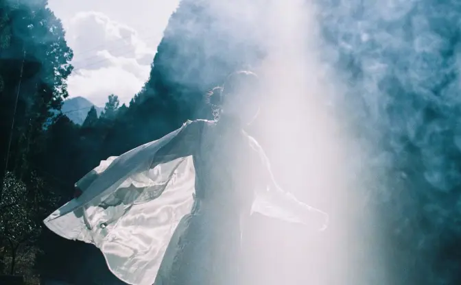 2.5次元アーティスト長瀬有花、RIOT MUSICからCAMBRに移籍　所属レーベルは運営終了