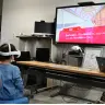 小児がん患者によるコンテンツ体験の様子