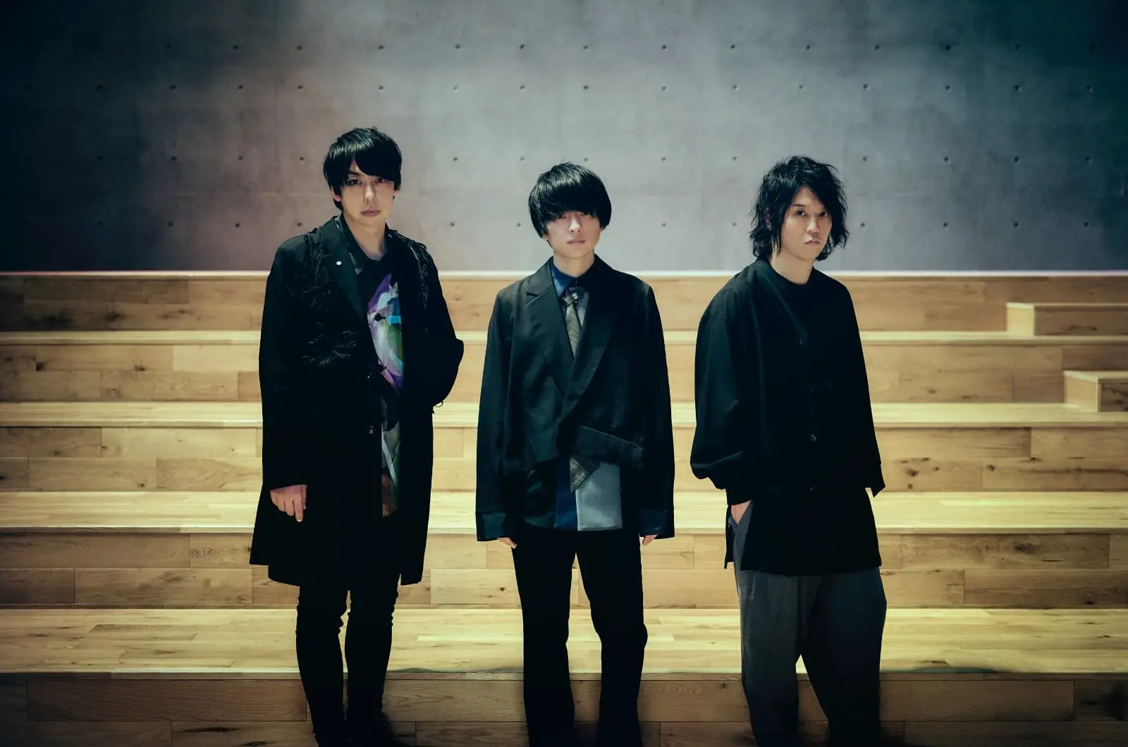 UNISON SQUARE GARDEN、活動休止へ　ドラム鈴木貴雄は脱退を発表