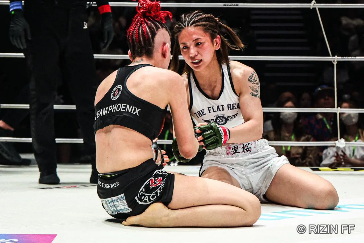 第7試合：ケイト・ロータス vs. ケイティ・ペレス