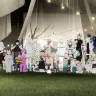 終演後の出演者・観客をまじえた記念撮影も、VRChatでは定番イベント