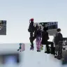5月10日のライブ開始時。これまで井上正大さんがVRChatで得た思い出の写真が現れた