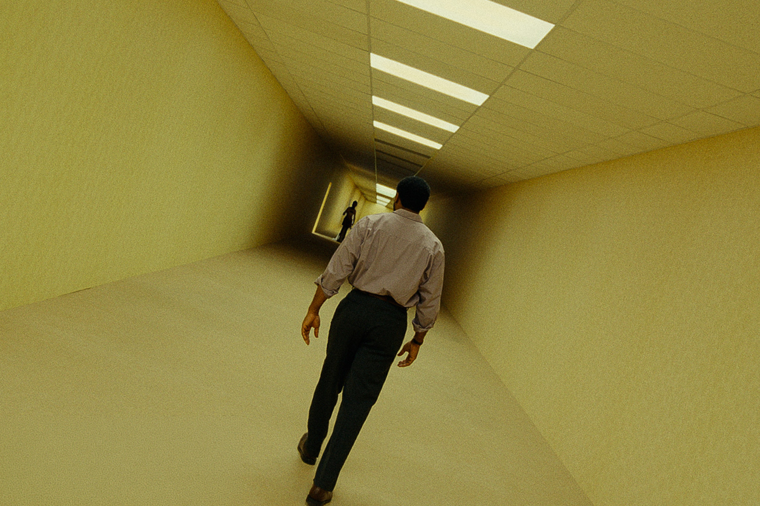A24の新作ホラー映画『Backrooms』日本公開決定 世界興行収入は188億円を突破
