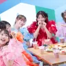 FRUITS ZIPPERって自由だから可愛い　ブレない「ピュア」を貫く真中まな×櫻井優衣インタビュー